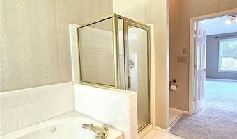 10805 Pinewalk Forest Cir, Alpharetta, GA 30022