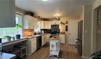 3125 Beechwood Ave, Alliance, OH 44601