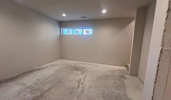 2813 Crinkle Root Dr, Fitchburg, WI 53711