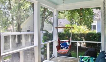 10 Hayek St, Beaufort, SC 29907
