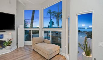 3822 Sequoia St, San Diego, CA 92109