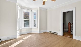 404 E 7th St, Boston, MA 02127