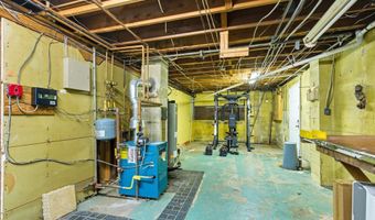 210 Coolidge Ave Ave, Absecon, NJ 08201