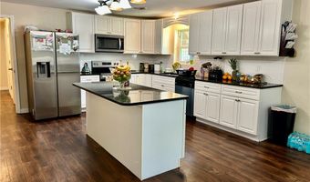 103 Ave 4 NW, Atkins, AR 72823