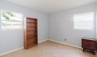 6212 FLORIDA Cir W, Apollo Beach, FL 33572