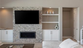 2 Olympia Outlook Dr, Las Vegas, NV 89141