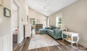 192 Virginia Ave, Asheville, NC 28806