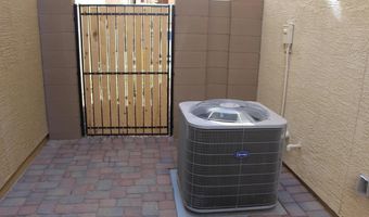 744 W FLINTLOCK Way, Chandler, AZ 85286