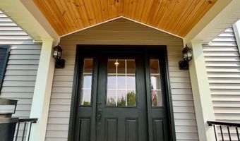 107 Grandview Dr, Berlin, NH 03570