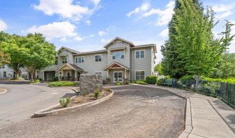 905 Skylark Pl, Ashland, OR 97520