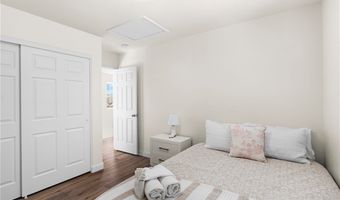 10242 Garden State Dr, Las Vegas, NV 89135