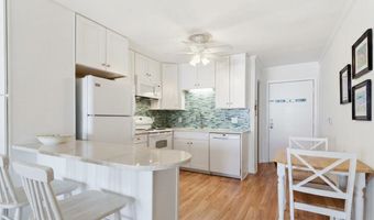 301 E Commerce Way Rd Sea Spray 358, Atlantic Beach, NC 28512