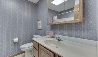8896 Classic View Dr, Indianapolis, IN 46217