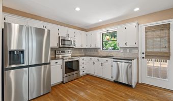 1345 WILLOW CREEK Pl, Alabaster, AL 35007