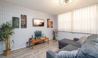 1911 Kalakaua Ave #406, Honolulu, HI 96815