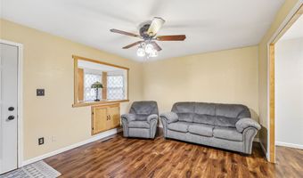 708 5th St SE, Altoona, IA 50009