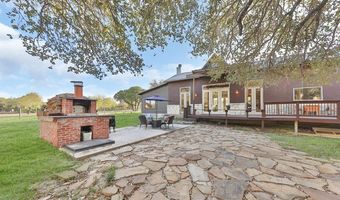 1523 Meadow Gln, Adkins, TX 78101