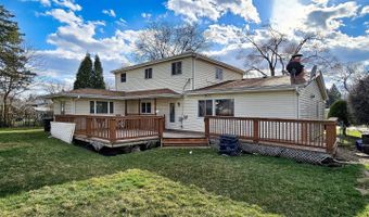 357 N PIONEER Dr, Addison, IL 60101