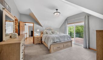 32432 Northwoods Rd, Adel, IA 50003