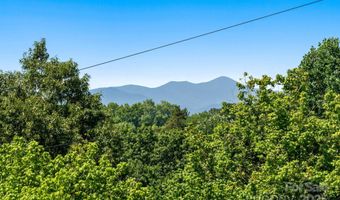 15 Deaver Dr, Asheville, NC 28806