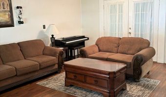 126 Moore St, Abbeville, SC 29620