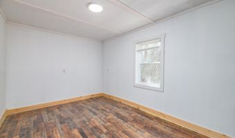57 Barnett Way, Belgrade, ME 04917
