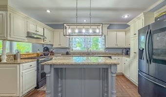 2107 Hughes St, Bainbridge, GA 39819