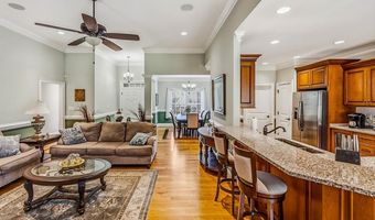 821 E Golden View Ln, Boiling Springs, SC 29316