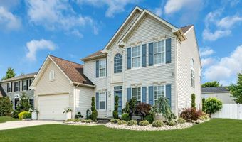 29 Tupelo Rd, Bayville, NJ 08721