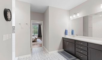5660 N OSPREY Dr, Appleton, WI 54913