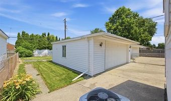 15924 Hanover Ave, Allen Park, MI 48101
