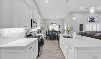 18950 Pachappa Rd, Apple Valley, CA 92307