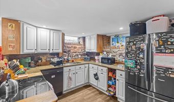 233 Pearl St, Burlington, VT 05401