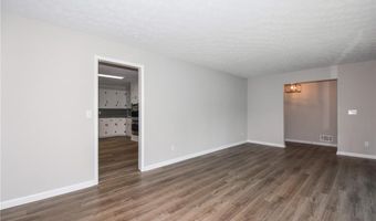1787 EASTWOOD Dr, Alexander City, AL 35010
