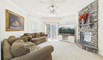 7801 RIDGEWOOD Dr, Annandale, VA 22003