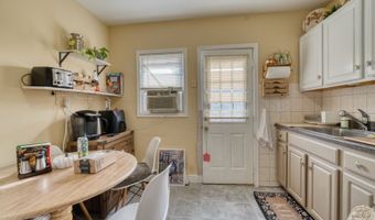 233 Avenue B, Bayonne, NJ 07002