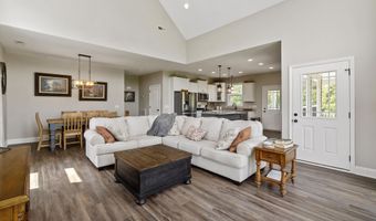 1850 107 Cutoff, Afton, TN 37616