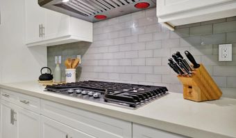 2496 Newgrove Pl, Escondido, CA 92027