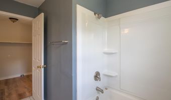 5163 Forrest Ave, Bay St. Louis, MS 39520