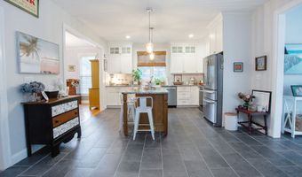 490 New Rd, Avon, CT 06001