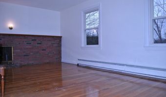 21 Goldsmith Ave, Beverly, MA 01915