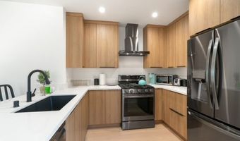 2672 Newell, Los Angeles, CA 90039