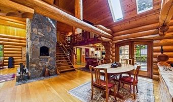14361 Maple Creek Rd, Arcata, CA 95550