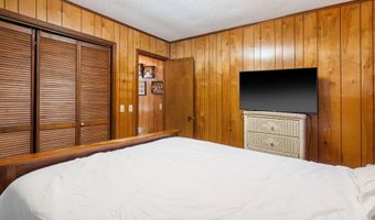 19077 Lawrence 2170, Aurora, MO 65605