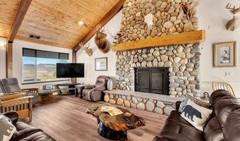 2505 W 4th St, Alturas, CA 96101