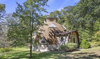 152 Sir Edwards Way, Becket, MA 01223