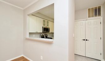 2324 HENSHAW Pl 3, Alexandria, VA 22311