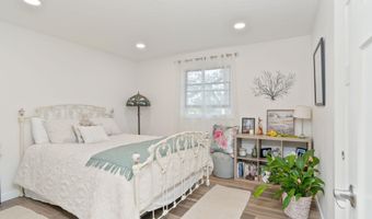 1780 Clover Ridge Rd NE, Albany, OR 97322