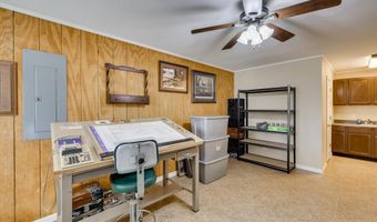 10596 Sand Valley Rd, Avera, GA 30803