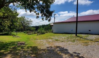 3177 St Highway T, Ava, MO 65608